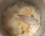 A picture of step 1 of Stavik papaya dalma.