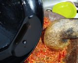 Foto langkah ke 5 dari resep Sambal Penyet Tempe Kemangi.