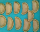 Foto langkah ke 7 dari resep Pastel Sayur renyah.