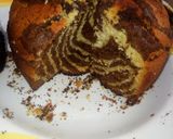 A picture of step 5 of Zebra cake.