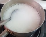 Hình bước làm 2 của món Cháo hàu đập trứng gà