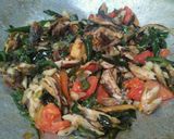 Foto langkah ke 3 dari resep Tumis tongkol suwir cabe ijo.