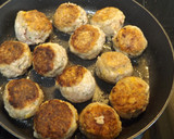 Foto del paso 2 de la receta: Albóndigas de cerdo con salsa de vino tinto al aroma de canela
