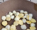 Foto langkah ke 1 dari resep Baby Buncis Bakso Ikan.