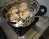 A picture of step 7 of Wheat Flour Paneer Momos.