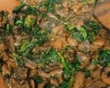 A picture of step 1 of Mushroom, spinach parcel with feta cheese.