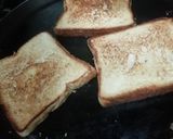 A picture of step 3 of Bread Masala Upma.