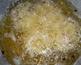 A picture of step 6 of Urad Dal vada.