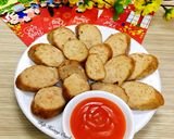 Hình bước làm 4 của món Xúc Xích Tôm
