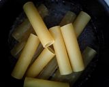 صورة لخطوة 1 من وصفة باستا السبانخ - Spinachi cannelloni