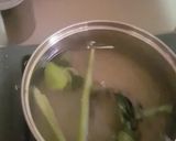Foto langkah ke 2 dari resep Syrup Pandan Homemade.