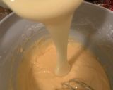 Foto langkah ke 2 dari resep Bolu karamell (sarang semut) panggang oven dijamin bersarang.