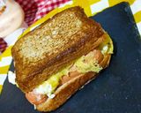 صورة لخطوة 4 من وصفة سندويش هوت دوغ قمة في روعة🥪