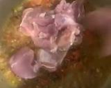 A picture of step 5 of Palak gosht.