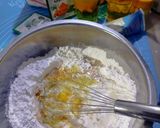 Foto langkah ke 4 dari resep Ayam Goreng Kremes.