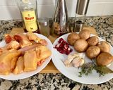 Foto del paso 1 de la receta Fricasé de pollo con patatas salteadas