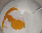 รูปขั้นตอนการทำที่ 1 ของ ไอศกรีมส้มกะทินมสดไขมันต่ำ (Low-fat Orange with Milk and Coconut Milk Ice Cream)