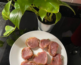 Foto del paso 1 de la receta: Medallones de solomillo al vino tinto con verdurita