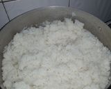 A picture of step 2 of Tuwon shinkafa & ogbono with okro soup.