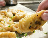 Foto del paso 5 de la receta: Gyozas de cerdo🥟