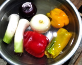 Foto del paso 2 de la receta: Bondiola al mix de morrones al disco