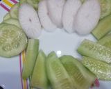 A picture of step 3 of Fresh Salad.