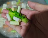 Foto langkah ke 5 dari resep Sup ayam tahu gurih.