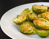 Foto langkah ke 5 dari resep Roasted Brussels Sprout /Kubis Brussel Simple done in 30 mins.