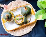 Hình bước làm 3 của món Bí đỏ non nhồi thịt hấp
