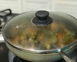 A picture of step 5 of Bhindi/Okra Masala Fry.