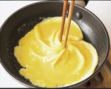 A picture of step 2 of Leftover Curry Omurice.
