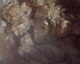 A picture of step 2 of Beef masala salan.