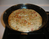Foto del paso 9 de la receta: Tortilla de habas baby y jamón serrano