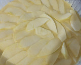 Foto del paso 2 de la receta: Bizcocho de yogurt y manzana