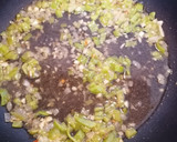 Foto del paso 3 de la receta: Macarrones con almejas y guisantes