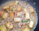 รูปขั้นตอนการทำที่ 6 ของ กะเพราหมูสับ​เต้าหู้​ขาว