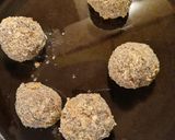 A picture of step 8 of Cheese Filled Meatballs.