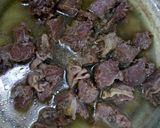 Foto langkah ke 1 dari resep Serundeng Daging Sapi.