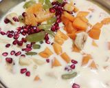 A picture of step 6 of Fruit custard.