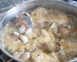 Foto del paso 5 de la receta: Merluza en salsa verde con almejas