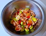 Hình bước làm 4 của món Chân Gà sốt kiểu Thái