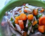 A picture of step 9 of Chicken Feet and Carrots Soup.