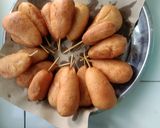 Foto langkah ke 7 dari resep Donat paha ayam lembut.