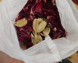 A picture of step 2 of Rose Flavour Basundi.