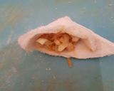 A picture of step 5 of Bread Samosa.