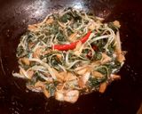 A picture of step 3 of Chinese Stir fried Ji Mao Cai or Chicken Feather Green (Saag).