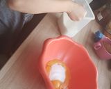Gluténmentes tejmentes sütőpor nélküli piskótatekercs lekvárral recept fázis 1 fotója