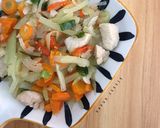 Foto langkah ke 5 dari resep Tumis Ayam Labu Siam.