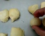 Foto langkah ke 2 dari resep Donat goreng isi coklat.