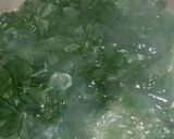 Foto langkah ke 3 dari resep Sayur marunga / sayur daun kelor bening.